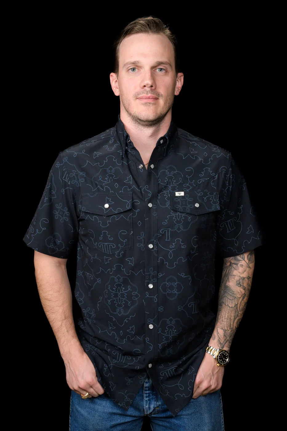 THE CARSON IN BLACK SHORT SLEEVE PEARL SNAP