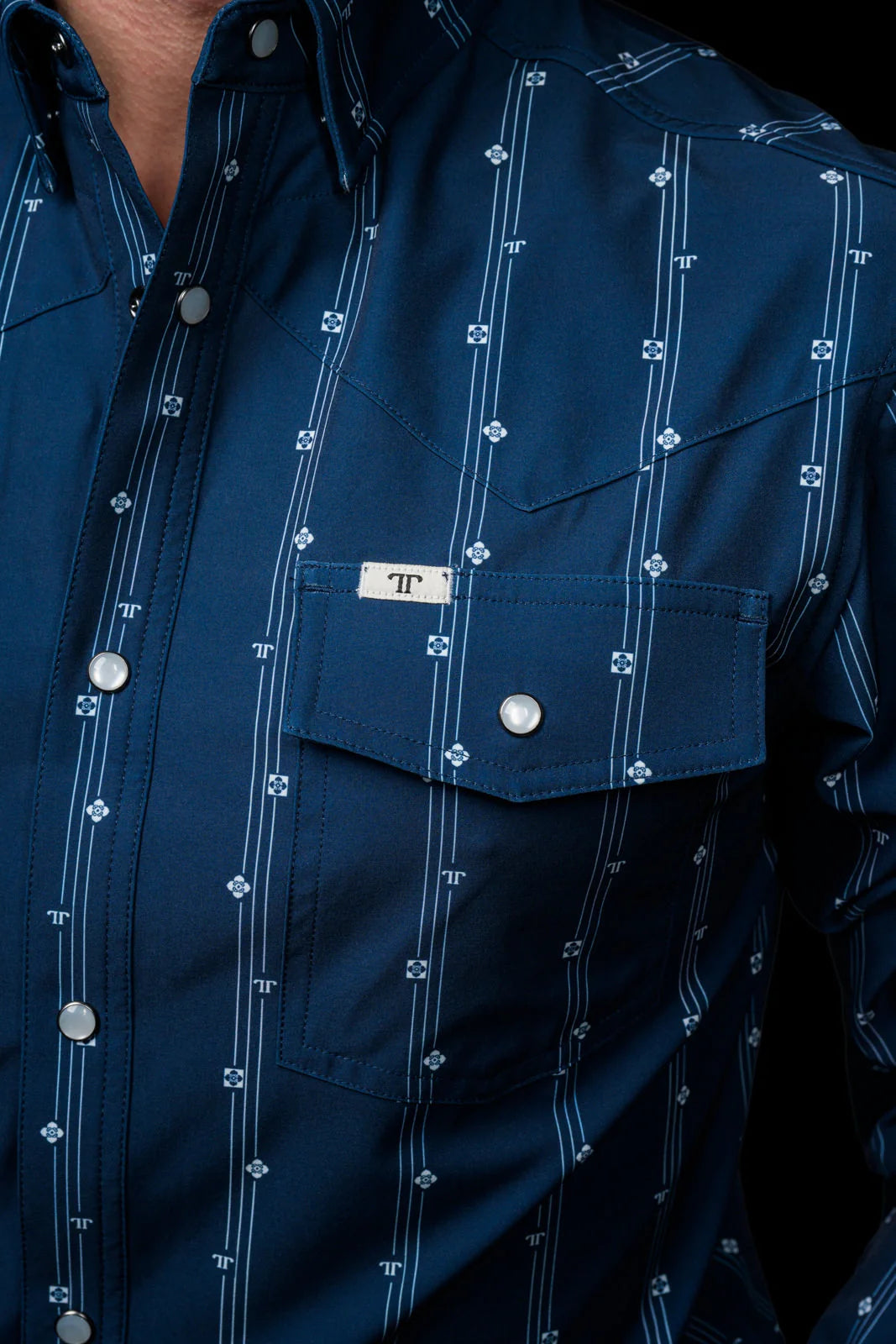 Kaden Long Sleeve Pearl Snap Shirt