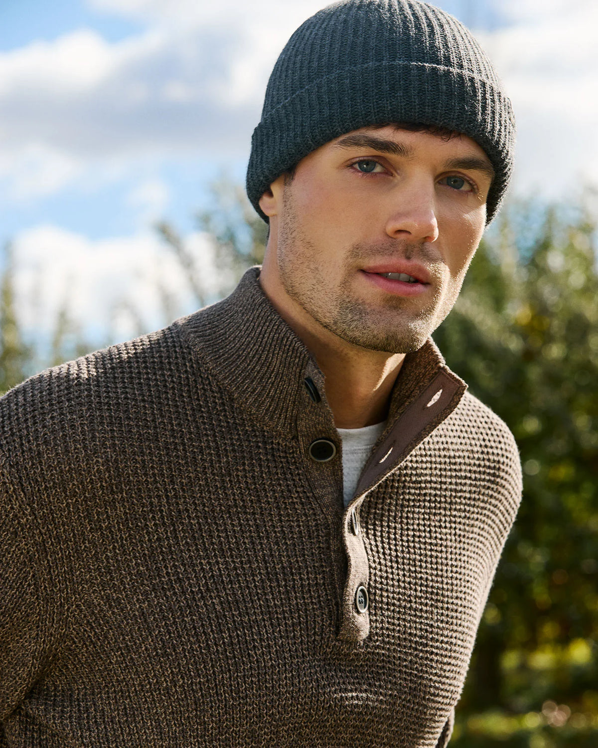 F&A - Denver Mock Neck Brown