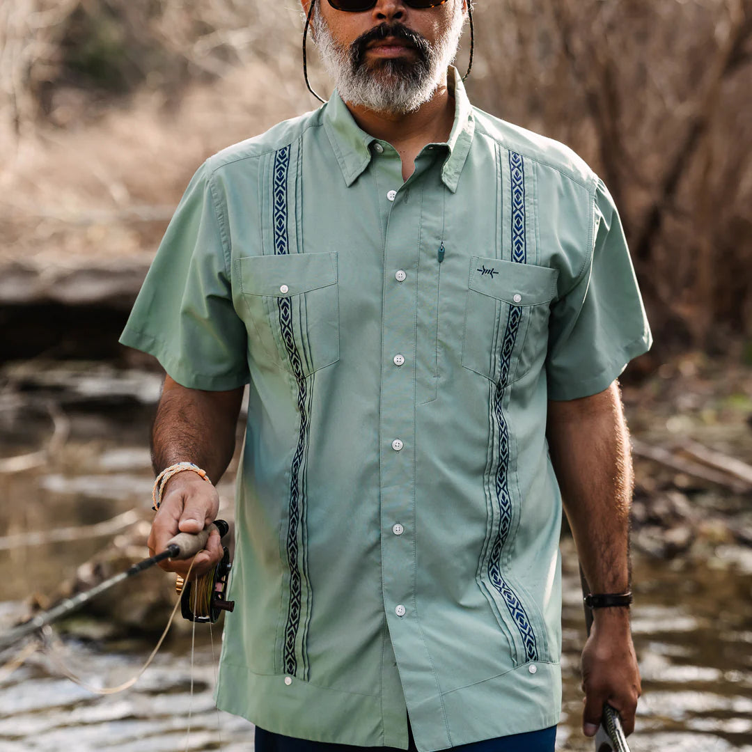 Marea Green-TS Guayabera Libre