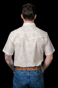 THE CARSON IN BEIGE SHORT SLEEVE PEARL SNAP