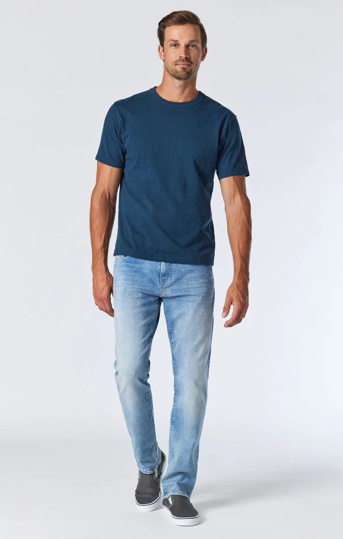 Zach Straight Leg - Light Foggy Feather Blue