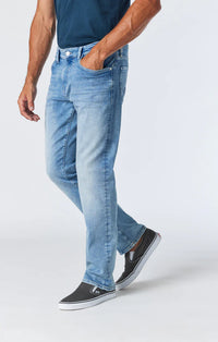 Zach Straight Leg - Light Foggy Feather Blue