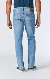 Zach Straight Leg - Light Foggy Feather Blue