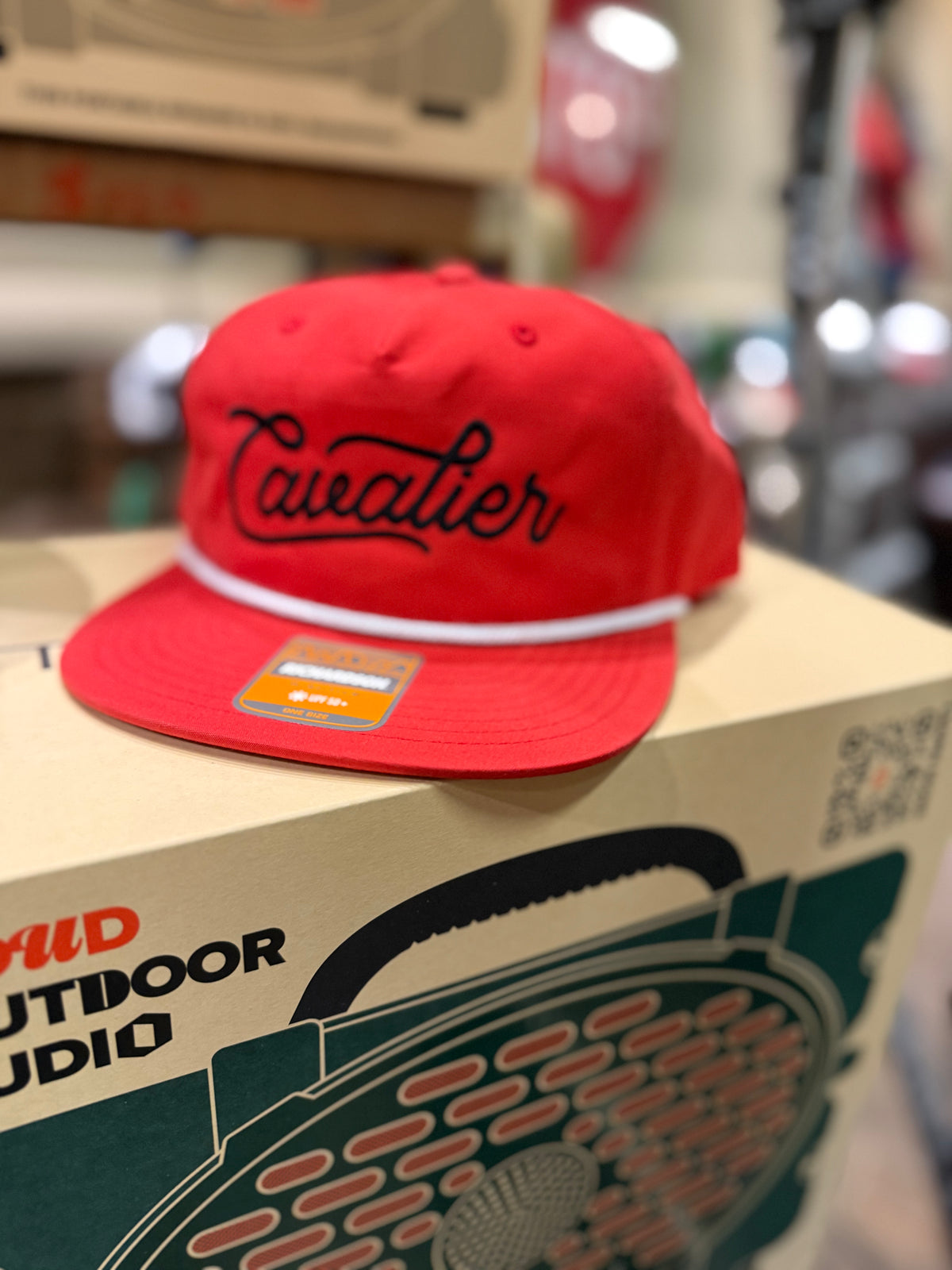 Cavalier Rope Hat- Red/Black