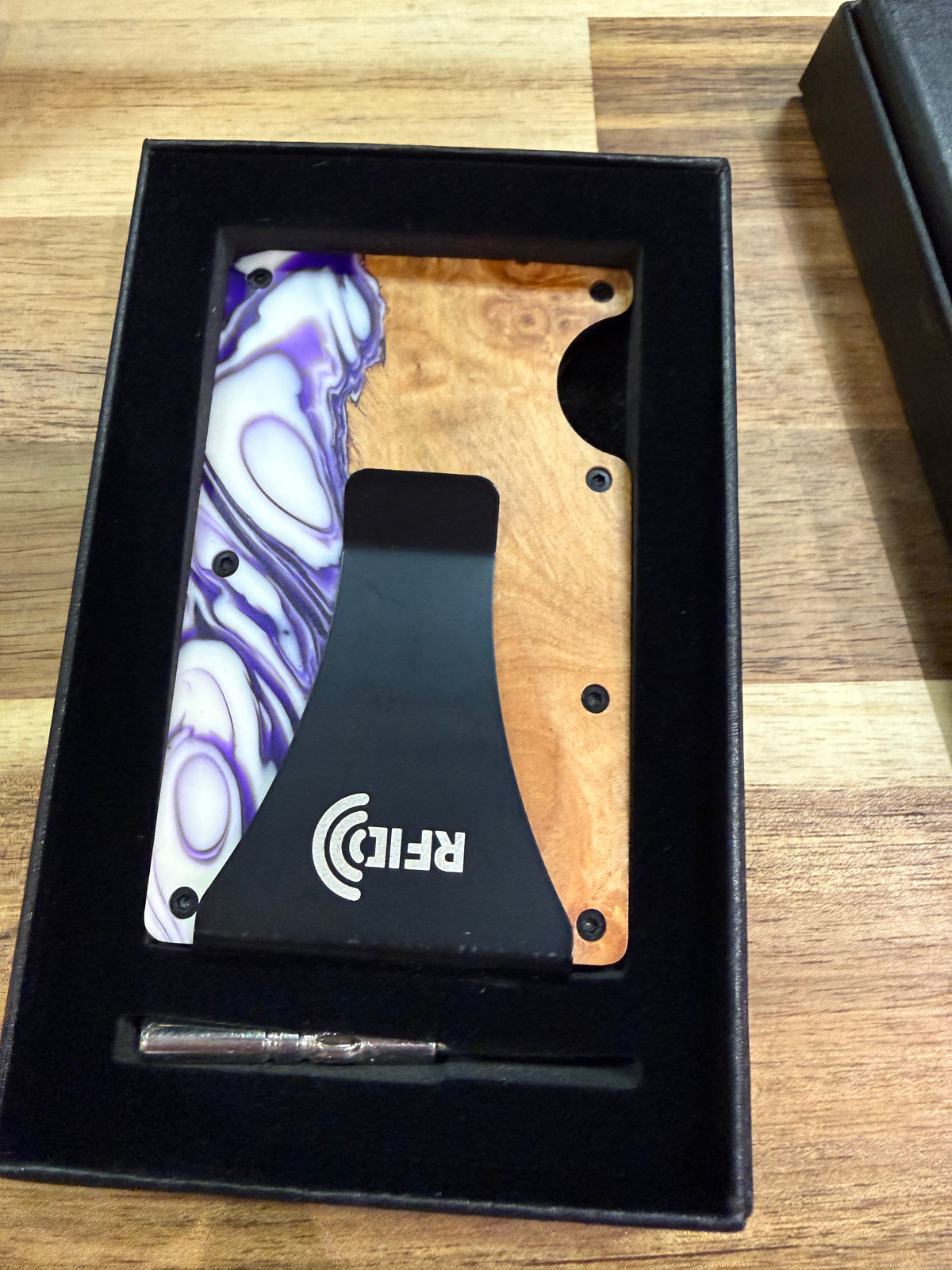 Wood and Resin Wallet - Violet/White