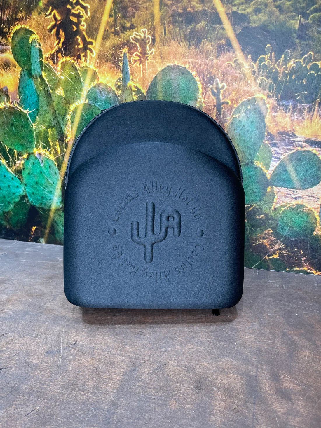 Cap Carrying Case - Cactus Alley