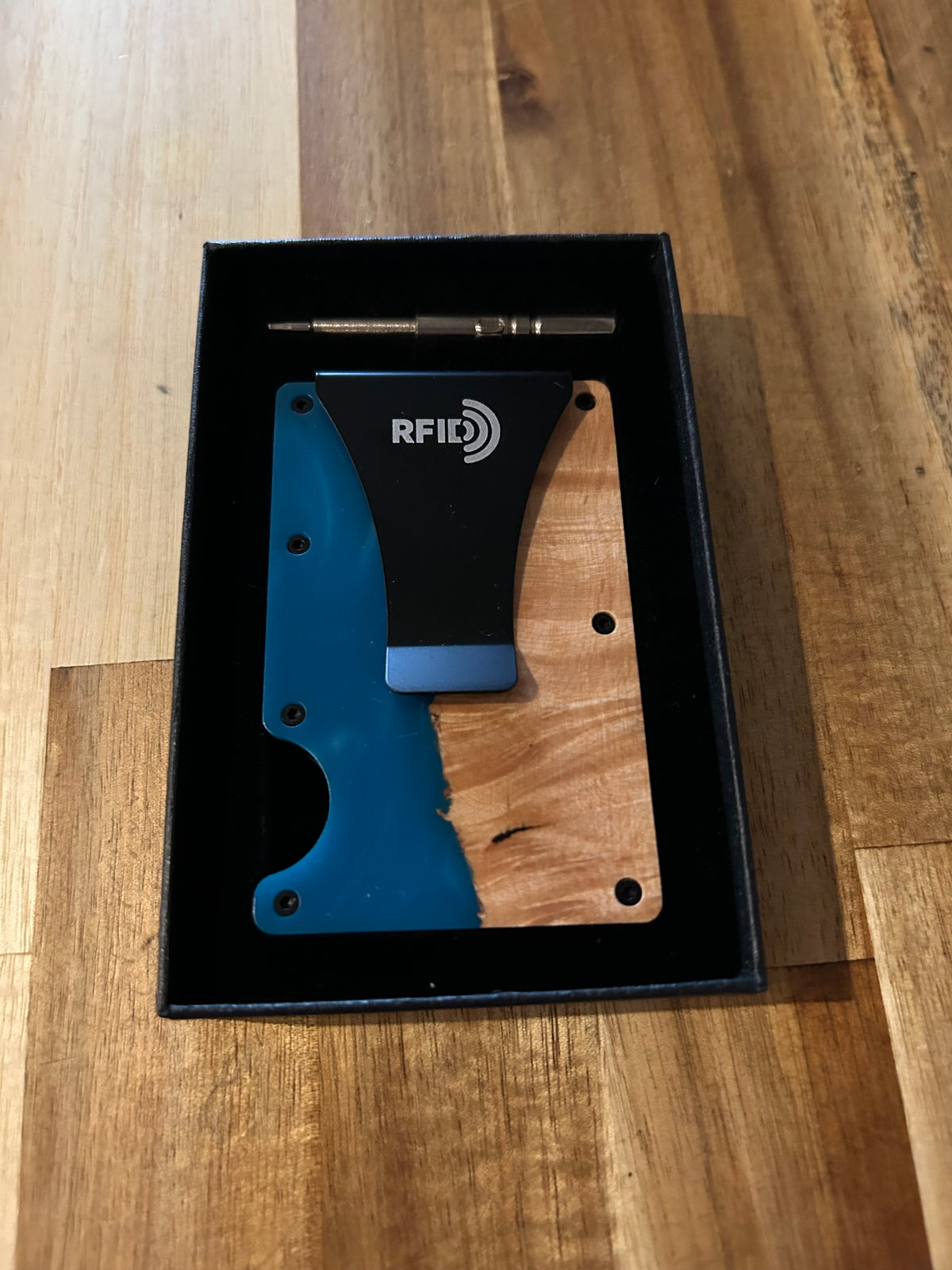 Wood and Resin Wallet - Light Blue