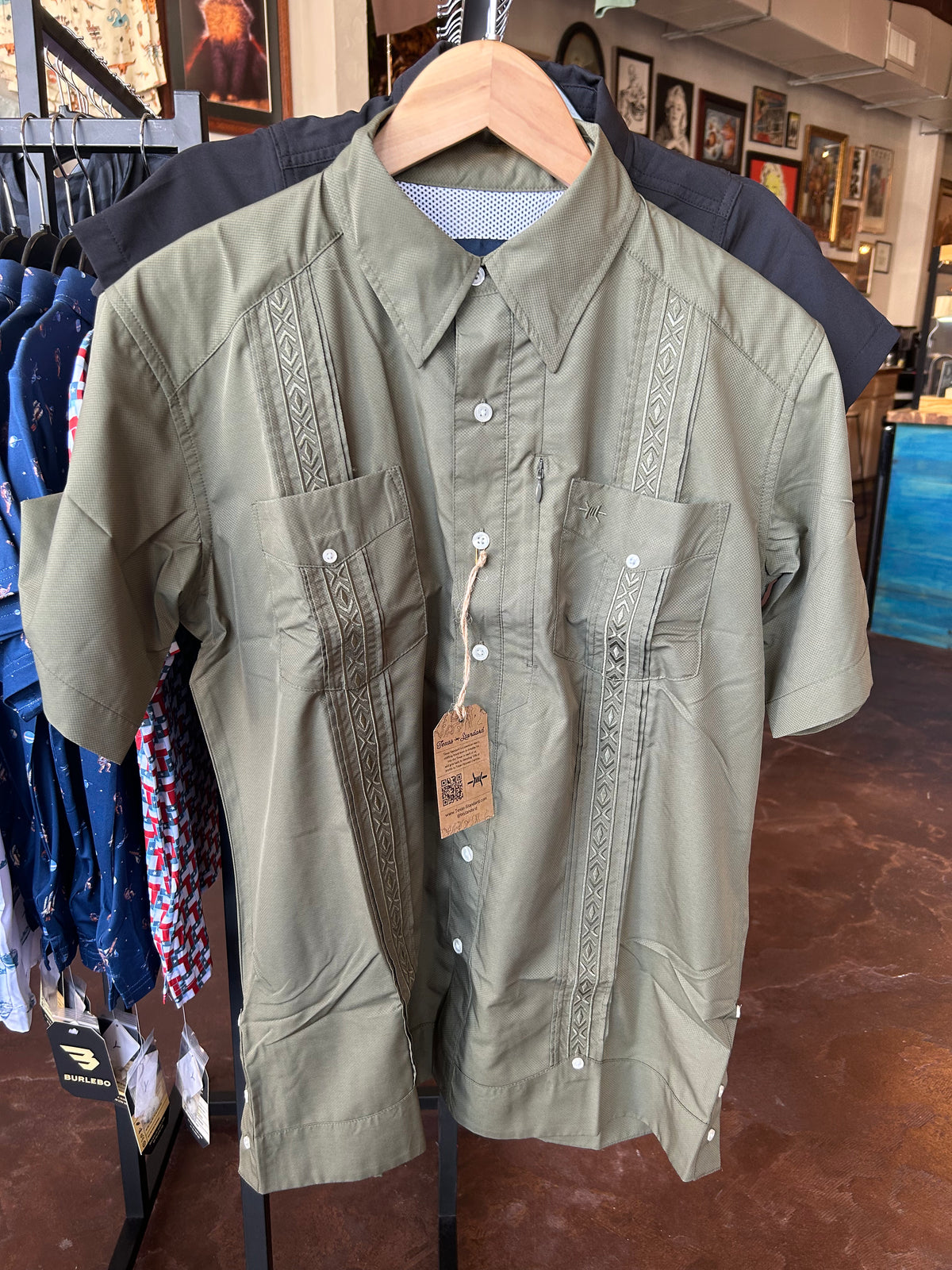 Guayabera Libre - Green - TS