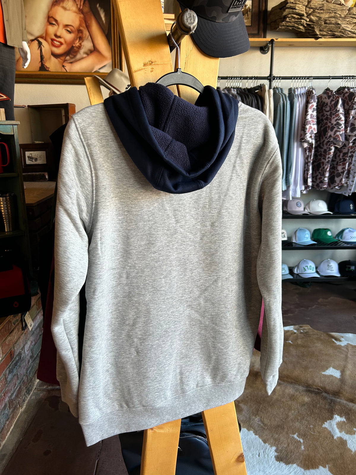 Crest Cavalier Hoodie -Grey/Navy
