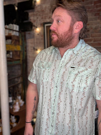 H Bar B Snapshirt - Hibiscus Ribbons: Mint