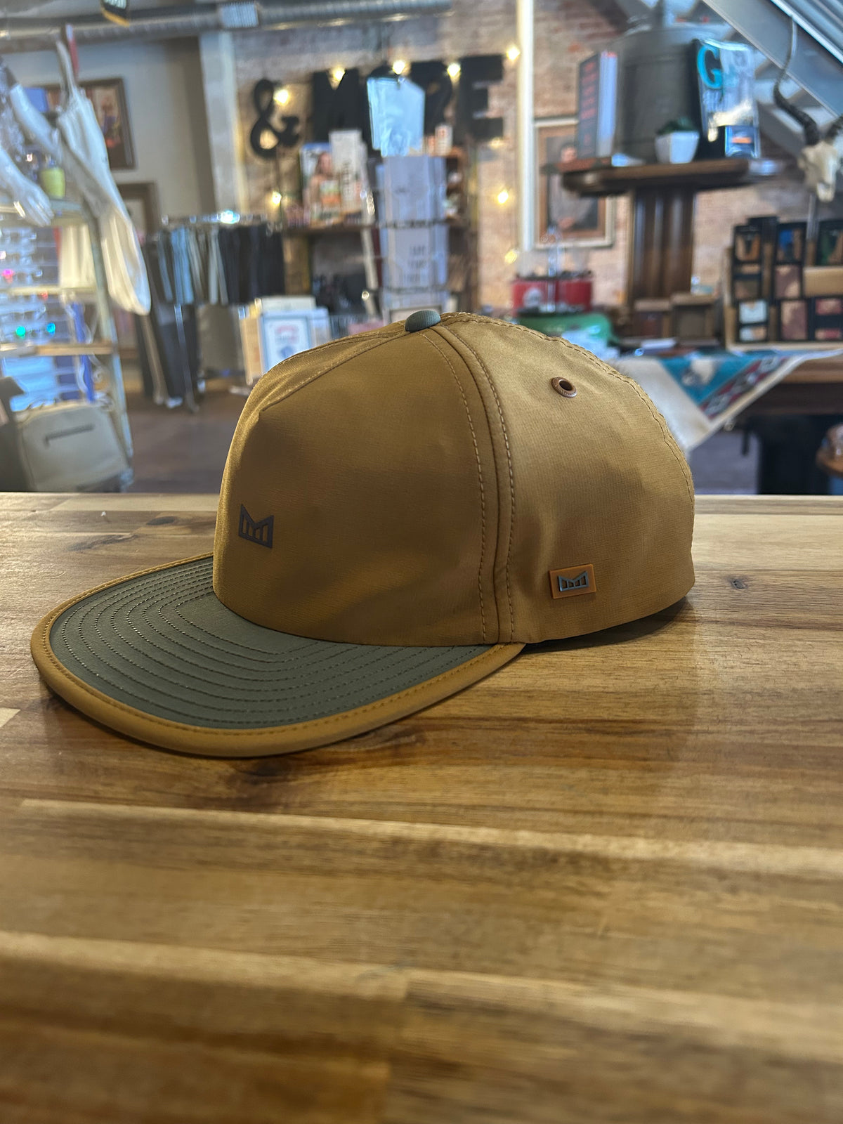 Hydro Eagle Melin - Green/Tan
