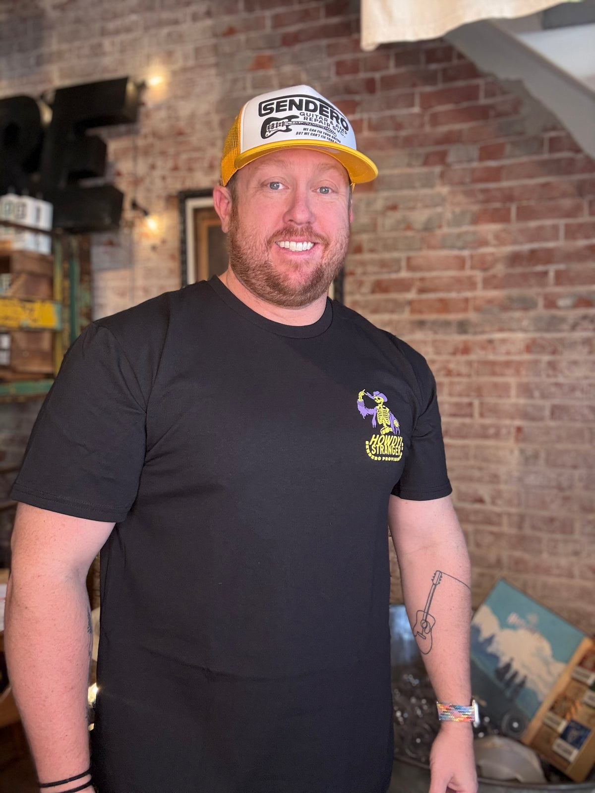 Howdy Stranger T-Shirt - Black