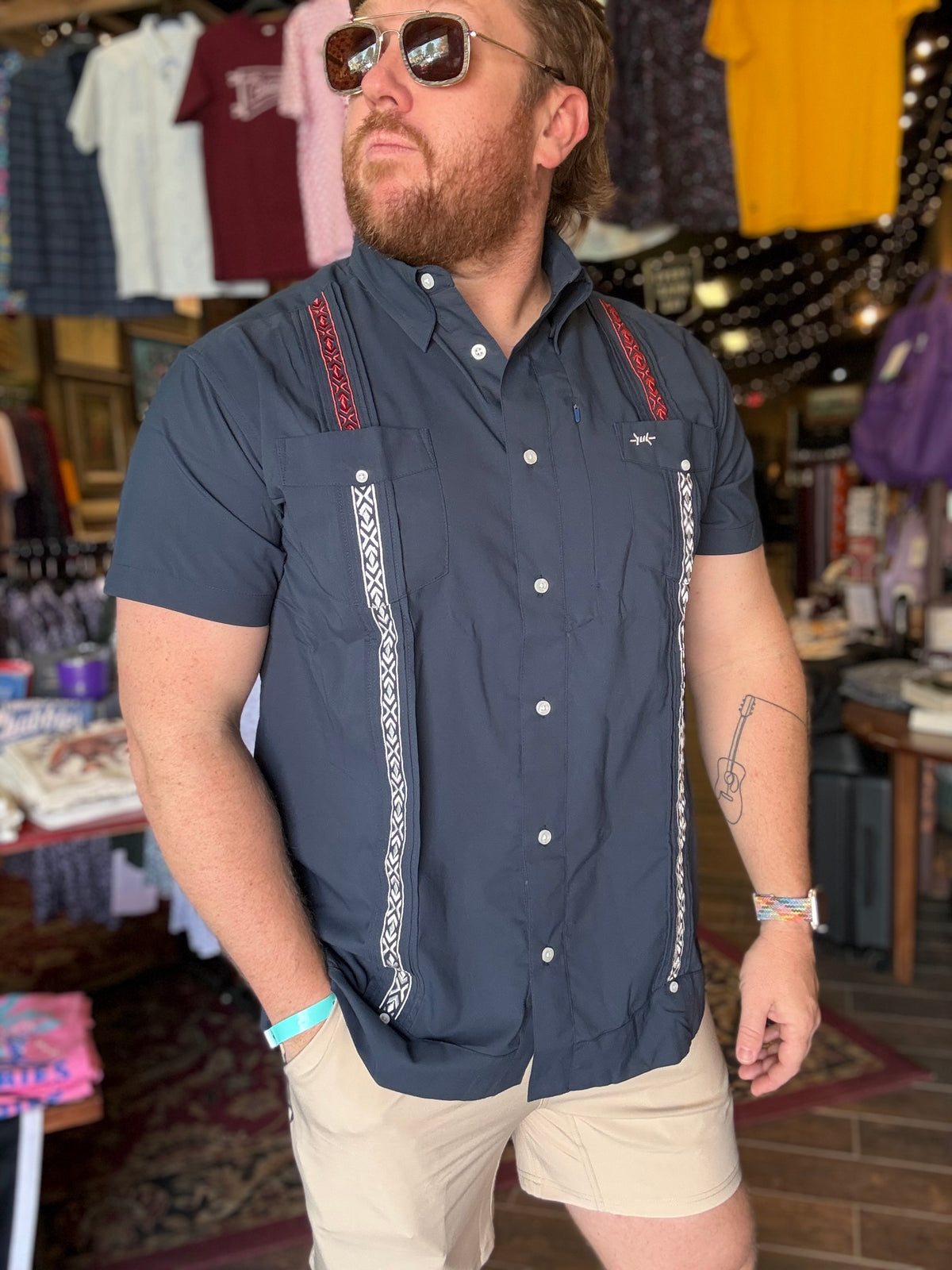 Harrisburg Navy-TS Guayabera Libre