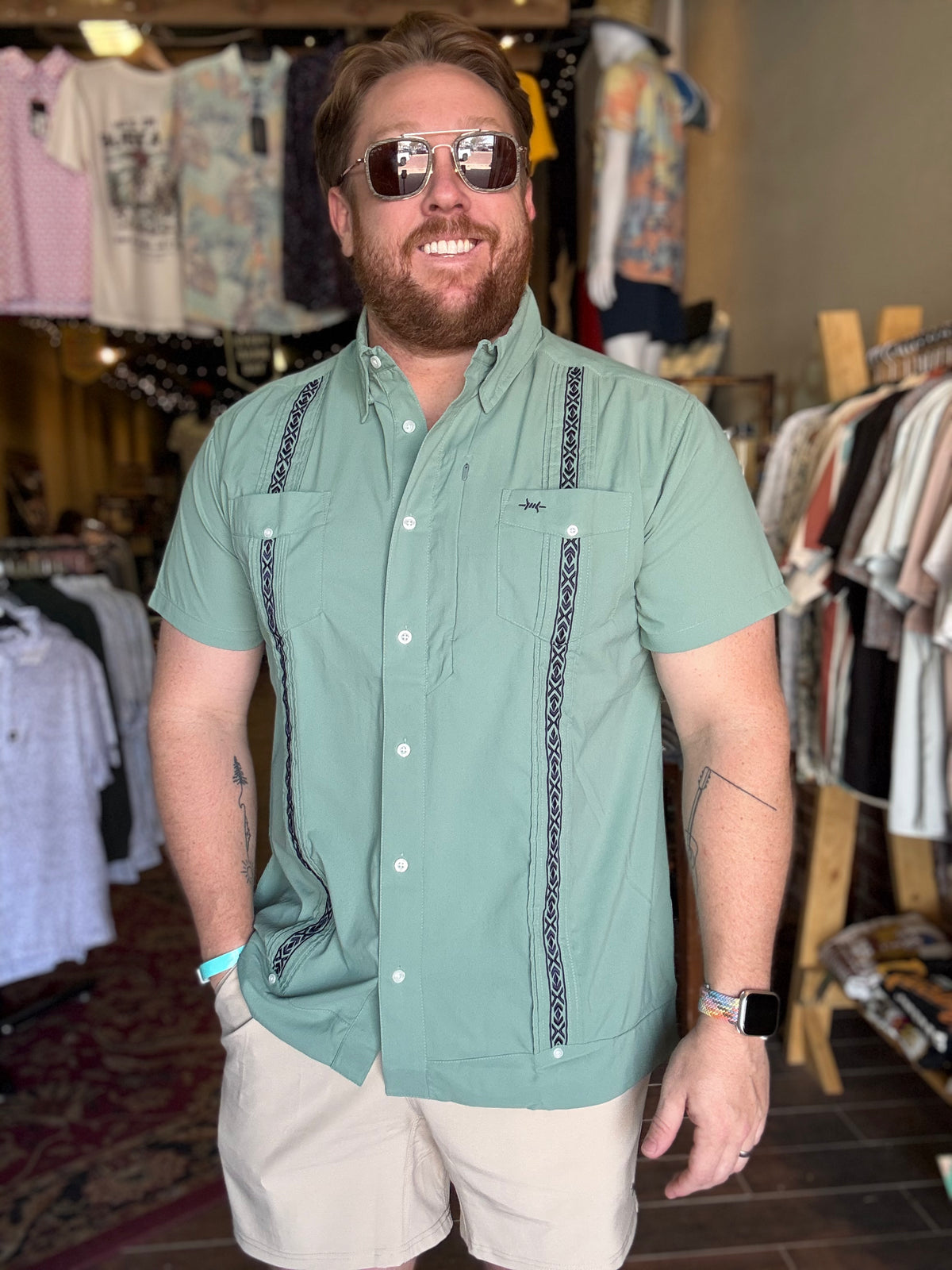 Marea Green-TS Guayabera Libre