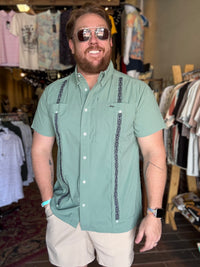 Marea Green-TS Guayabera Libre