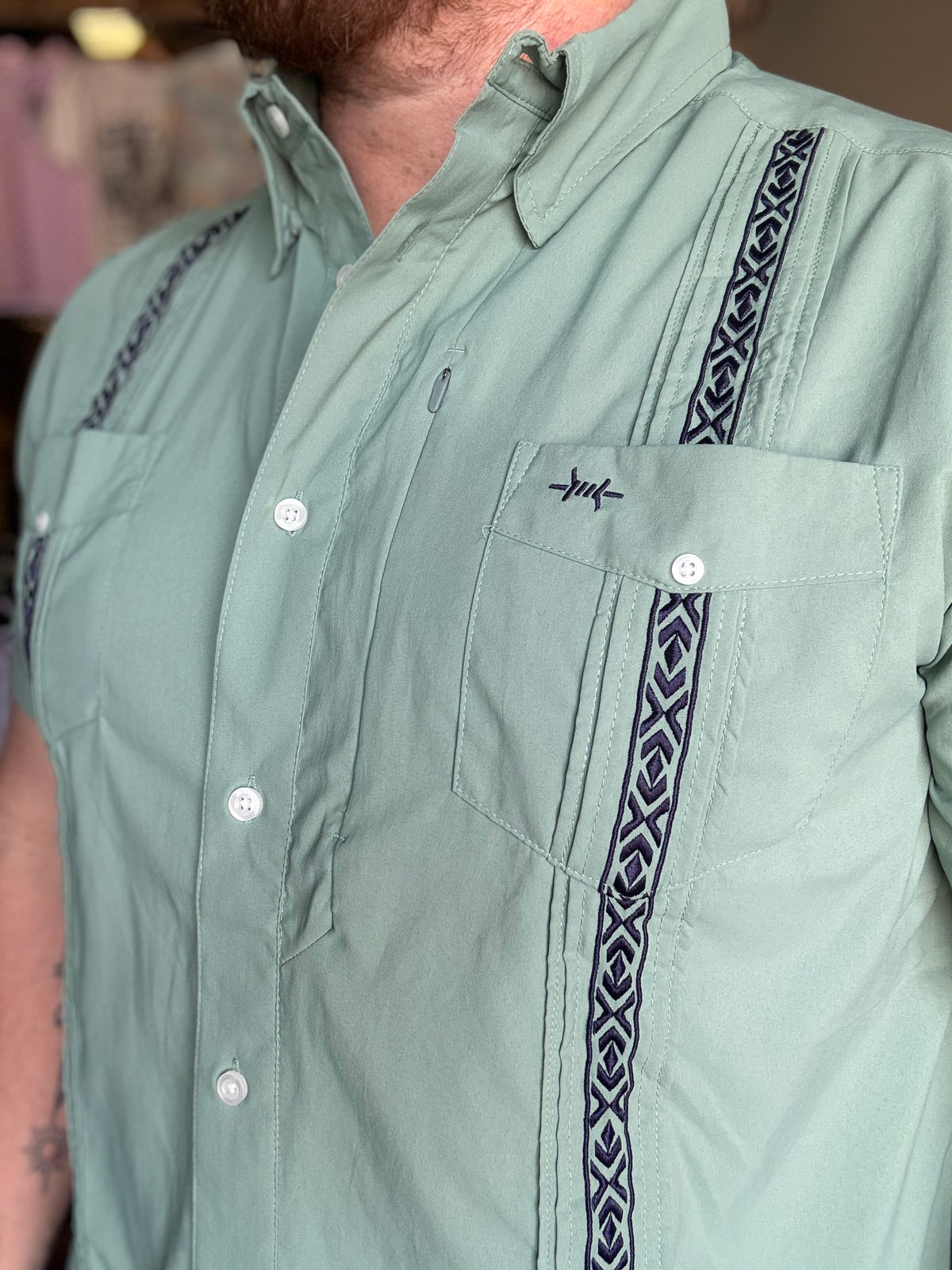 Marea Green-TS Guayabera Libre