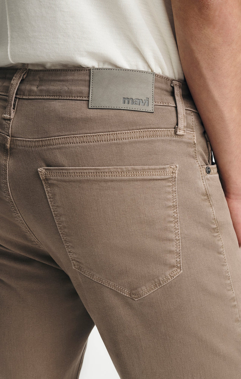 Zach Straight Leg - Light Oak Denim