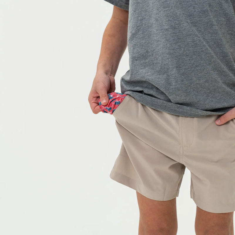Everyday Short - Light Khaki