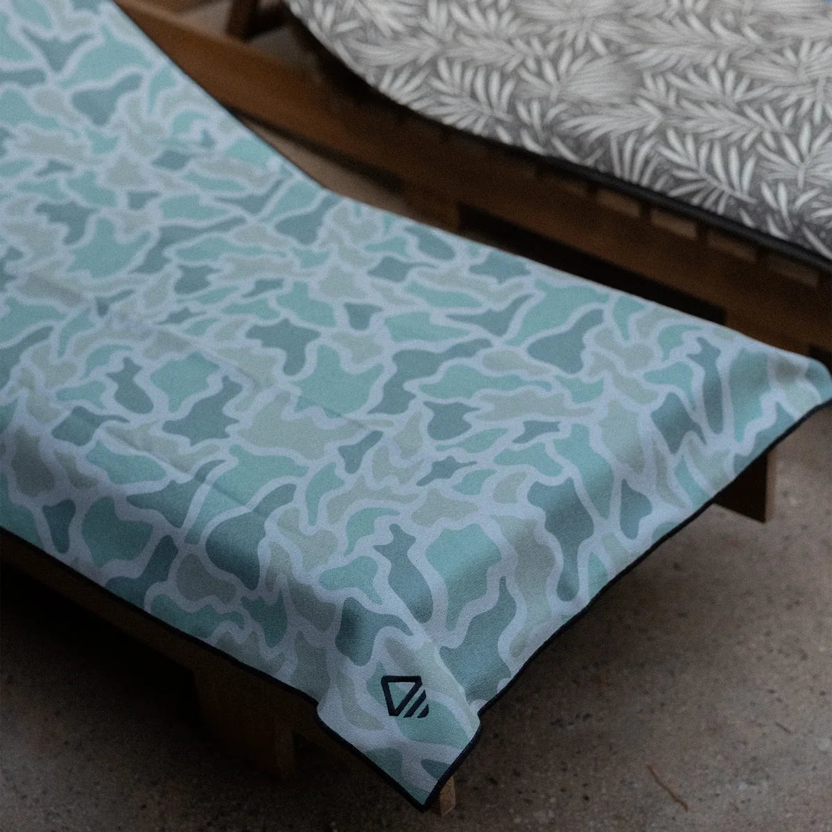 Nomadix Original - Duck Camo Aqua