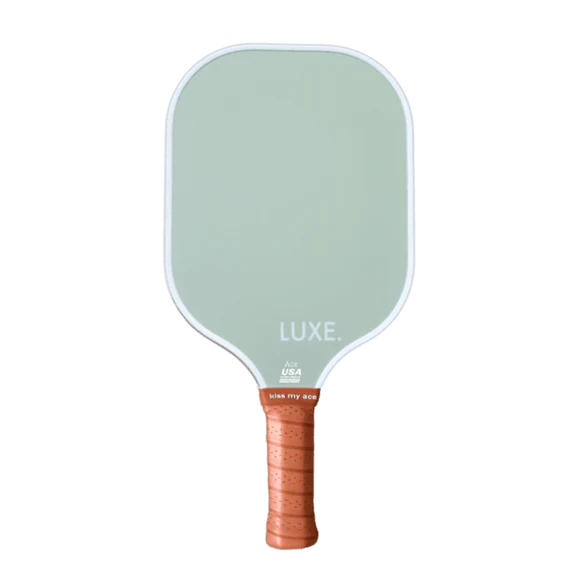 Aesthetic Solids Ace - Hint of Green
