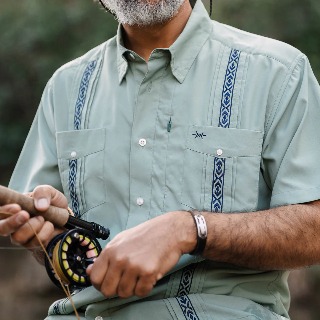 Marea Green-TS Guayabera Libre