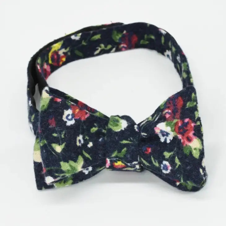 Dark Navy Floral Bow Tie - Curated Basics